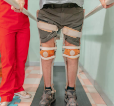 Bilateral KAFO